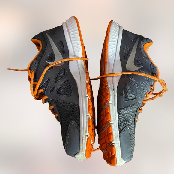 nike revolution 2 orange grey running walking sneakers mens 10.5 - Picture 3 of 9